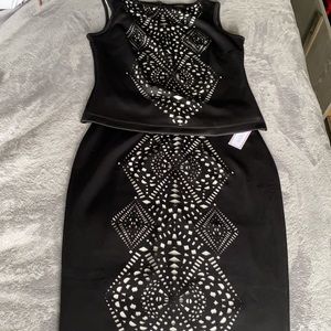 New Bisou Bisou Laser Cut Black Skirt Set Size Medium